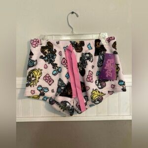 Bratz Dolls Fuzzy Pajama Sleep Shorts Size Junior Medium (7-9) NWT